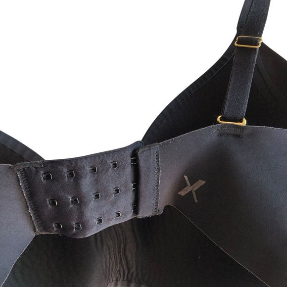 Knix WingWoman Bra 6+ Padded Wireless Black - Picture 5 of 6